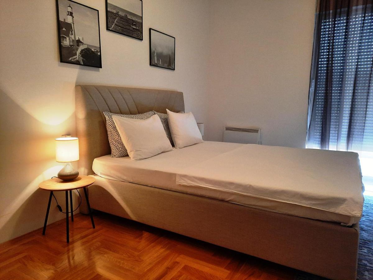 Apartment "Dream&Relax" トレビニエ エクステリア 写真
