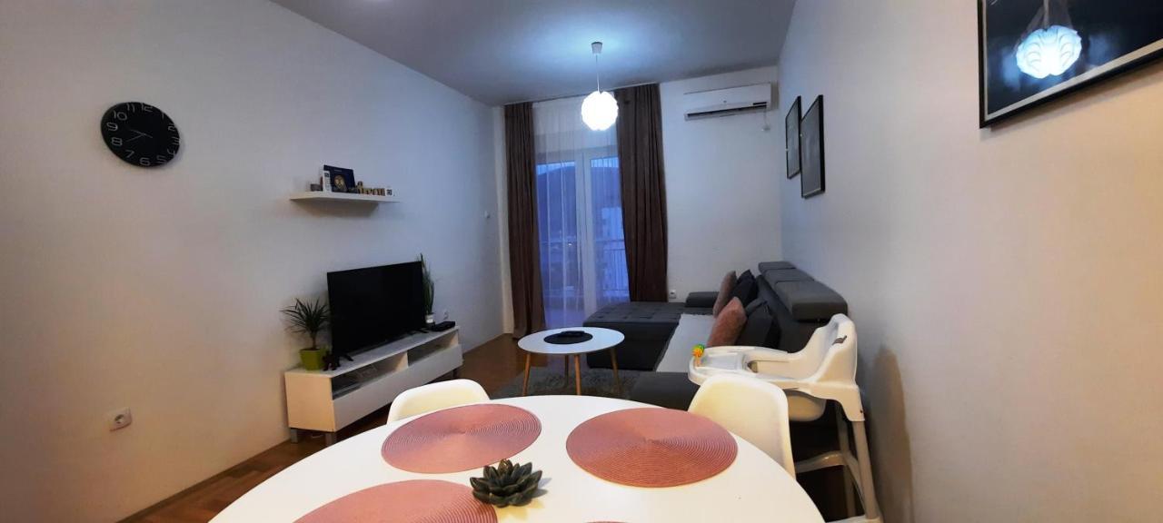 Apartment "Dream&Relax" トレビニエ エクステリア 写真